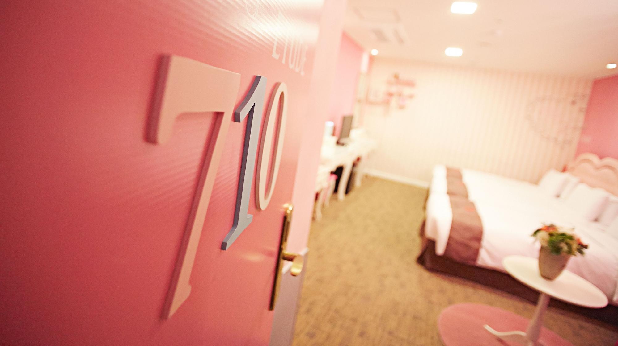 Hotel Skypark Myeongdong 3 Сеул Екстериор снимка
