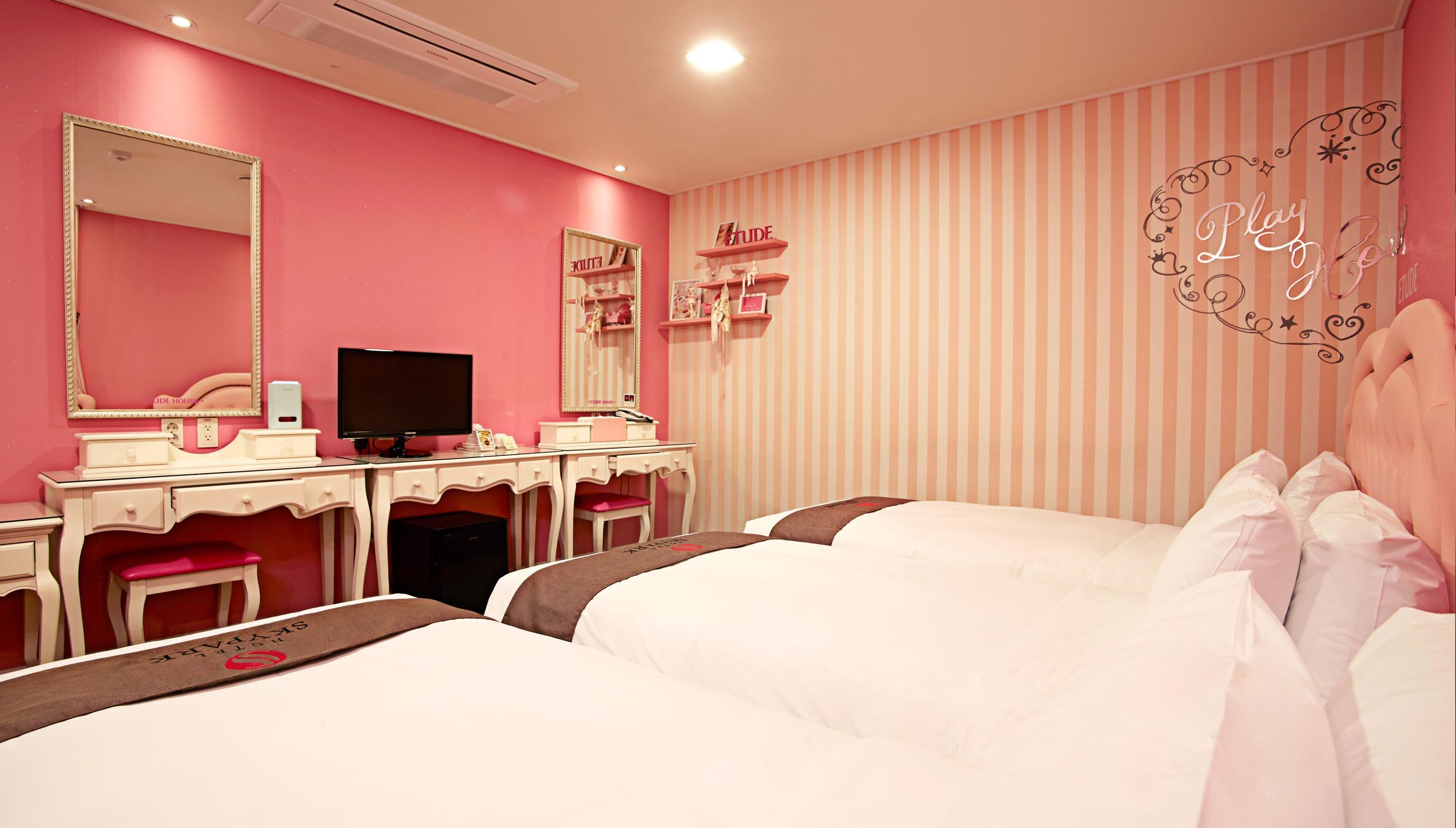 Hotel Skypark Myeongdong 3 Сеул Екстериор снимка